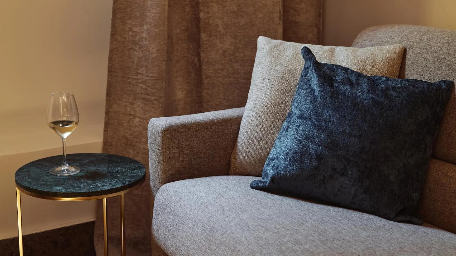 Domus Duca Claudius I Classy Vatican Apartment With Private Garden 罗马 意大利