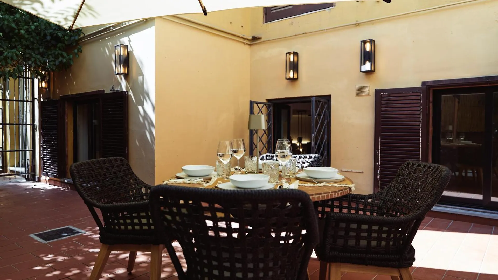 Domus Duca Claudius I Classy Vatican Apartment With Private Garden Rome